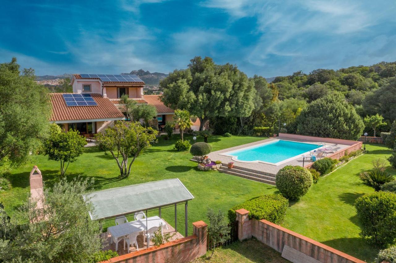 Sardinia Family Villas - Villa Adina With Private Pool In Arzachena Exteriér fotografie