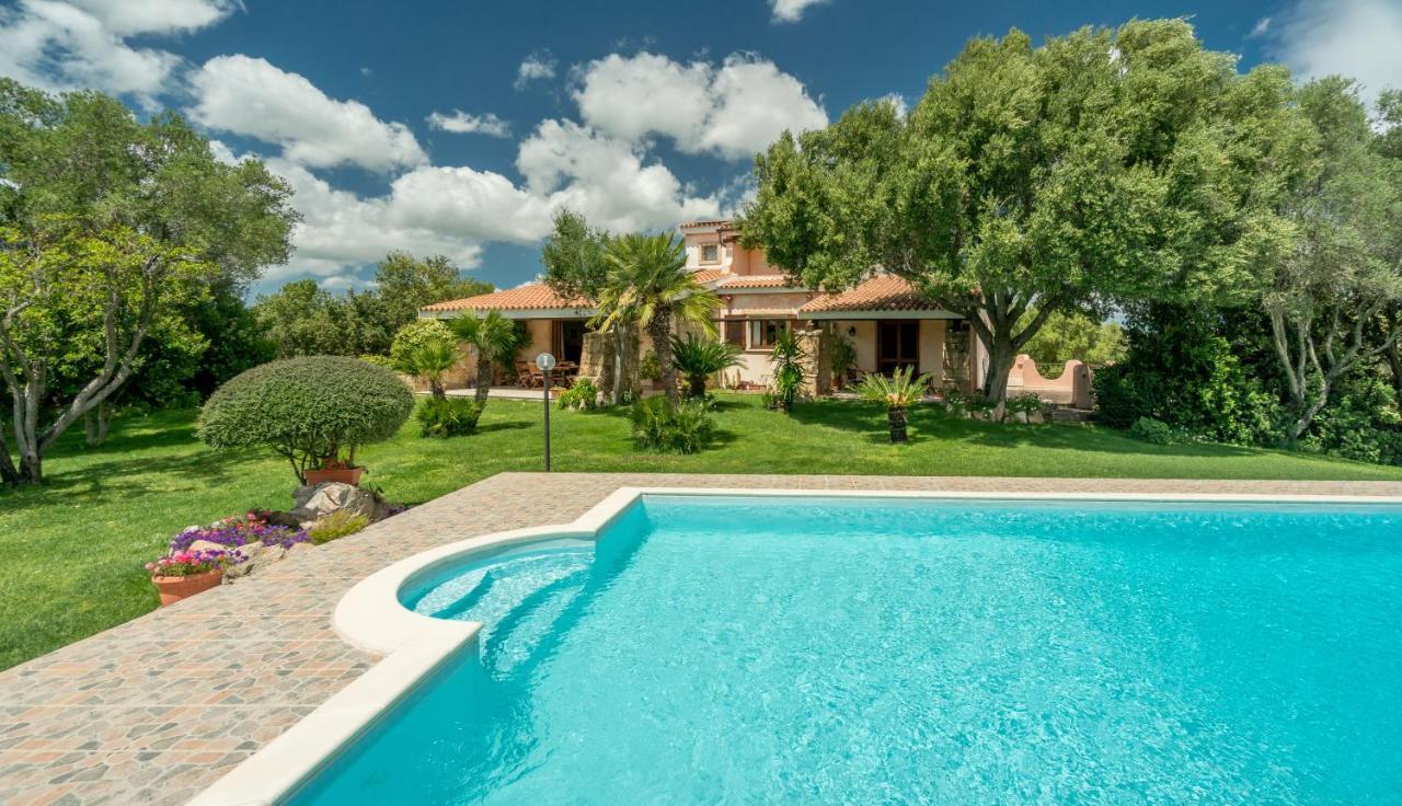 Sardinia Family Villas - Villa Adina With Private Pool In Arzachena Exteriér fotografie